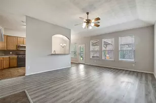 2013 Lulach Ln, Conroe, TX 77301 - Photo 13