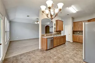 2013 Lulach Ln, Conroe, TX 77301 - Photo 21