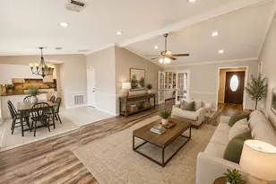 802 James St, Deer Park, TX 77536 - Photo 5
