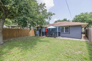 5217 Ave N 1/2, Galveston, TX 77551 - Photo 3