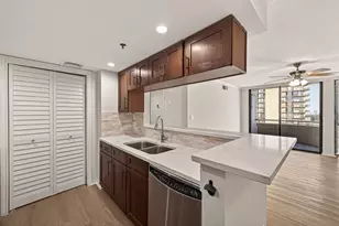 3525 Sage Rd, Houston, TX 77056 - Photo 11