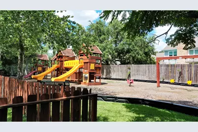 11818 Castle Ridge Drive, Houston, TX 77077 - Photo 37