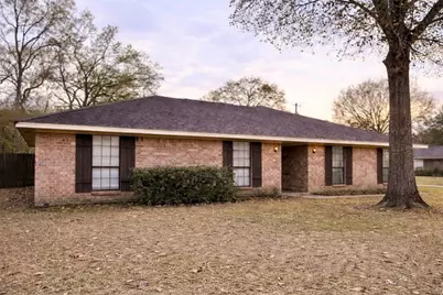 455 County Road 774, Buna, TX 77612 - Photo 1