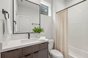 527 Hillwood Hts Dr, Houston, TX 77091 - Photo 29