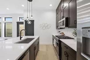 4605 Harrisburg Blvd, Houston, TX 77011 - Photo 9