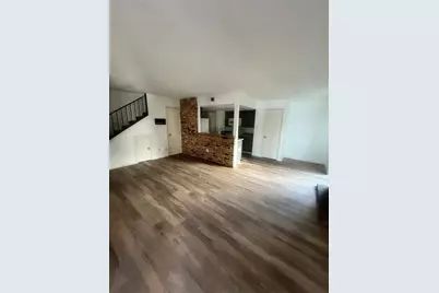 5670 Birchmont Drive #C, Houston, TX 77091 - Photo 3