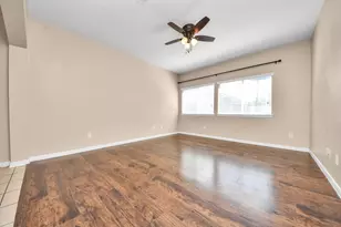 1612 Claremont Garden Cir, Houston, TX 77047 - Photo 29