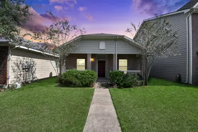 1612 Claremont Garden Circle, Houston, TX 77047 - Photo 1
