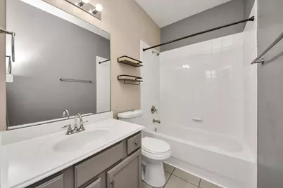 1612 Claremont Garden Circle, Houston, TX 77047 - Photo 7