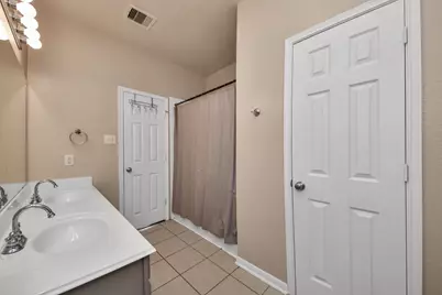 1612 Claremont Garden Circle, Houston, TX 77047 - Photo 21