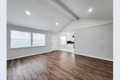 2024 Stonesthrow Drive, Bay City, TX 77414 - Photo 7