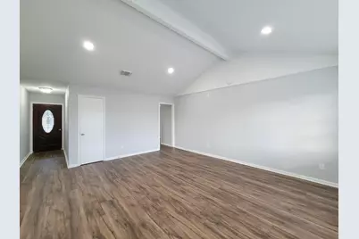 2024 Stonesthrow Drive, Bay City, TX 77414 - Photo 5