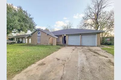 2024 Stonesthrow Drive, Bay City, TX 77414 - Photo 3