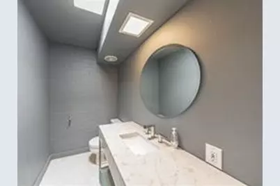 10211 Willowgrove Drive, Houston, TX 77035 - Photo 11