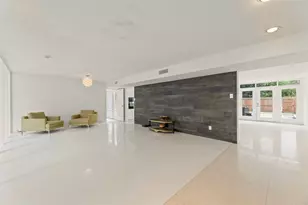 10211 Willowgrove Dr, Houston, TX 77035 - Photo 7