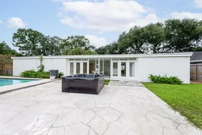 10211 Willowgrove Drive, Houston, TX 77035 - Photo 39
