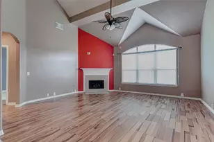 2402 Sunlight Ln, Pearland, TX 77584 - Photo 9