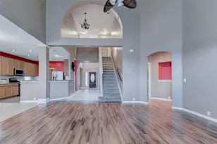 2402 Sunlight Ln, Pearland, TX 77584 - Photo 5