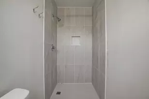 9510 Shepherd Dr, Beaumont, TX 77707 - Photo 15