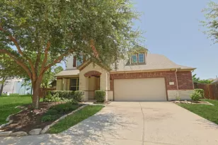 10546 Hartfield Bluff Ln, Cypress, TX 77433 - Photo 3
