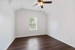 10546 Hartfield Bluff Ln, Cypress, TX 77433 - Photo 29
