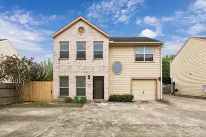 2201 Naomi Street #E, Houston, TX 77054 - Photo 1