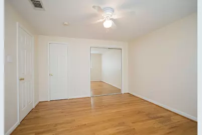 1620 Hawthorne #2, Houston, TX 77006 - Photo 9