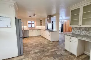 9114 S Pass Ln, Houston, TX 77064 - Photo 7