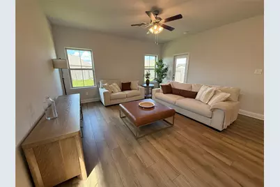 4405 W Bayou Maison Circle, Dickinson, TX 77539 - Photo 3