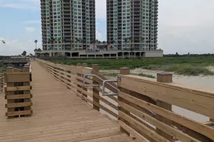 801 E Beach Dr, Galveston, TX 77550 - Photo 43