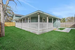990 Wall St, Houston, TX 77088 - Photo 3