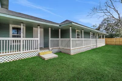 990 Wall Street, Houston, TX 77088 - Photo 1