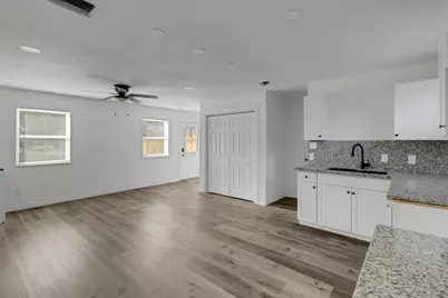 990 Wall Street, Houston, TX 77088 - Photo 29