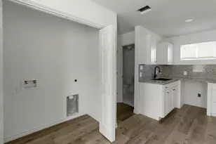 990 Wall St, Houston, TX 77088 - Photo 29