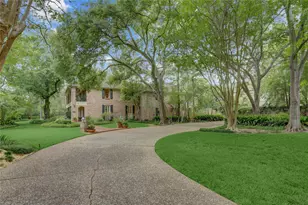 1 Stayton Cir, Piney Point Village, TX 77024 - Photo 1