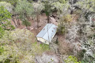 49 Pine Oak Ln, Huntsville, TX 77340 - Photo 1