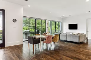 1010 Waltway Dr, Houston, TX 77008 - Photo 13