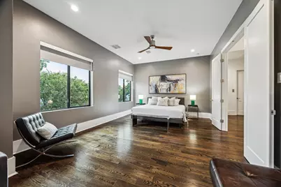 1010 Waltway Drive, Houston, TX 77008 - Photo 25