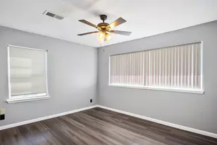 1011 Marleen St, Houston, TX 77034 - Photo 13