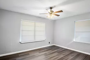 1011 Marleen St, Houston, TX 77034 - Photo 17