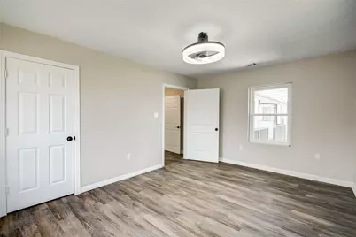 418 S Kansas Street, La Porte, TX 77571 - Photo 23