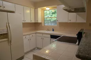 13542 Fernhill, Sugar Land, TX 77498 - Photo 9