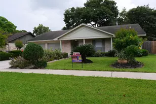 13542 Fernhill, Sugar Land, TX 77498 - Photo 1