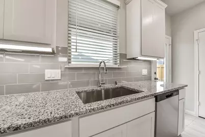 4318 Wind Swell Lane, Houston, TX 77053 - Photo 13