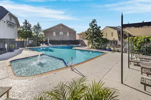 6440 Olympia Dr, Houston, TX 77057 - Photo 39