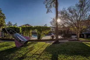 6440 Olympia Dr, Houston, TX 77057 - Photo 35