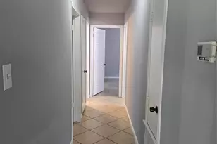 7731 Deadwood Dr, Houston, TX 77040 - Photo 9