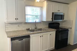 16447 Brittany Way, Conroe, TX 77306 - Photo 3