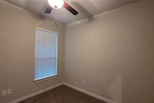 9773 Grosbeak Ln, Magnolia, TX 77354 - Photo 17
