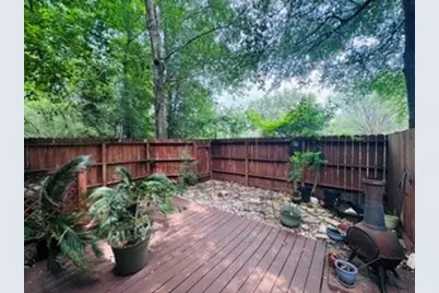 4 Sawmill Grove Lane Circle #4, The Woodlands, TX 77380 - Photo 7
